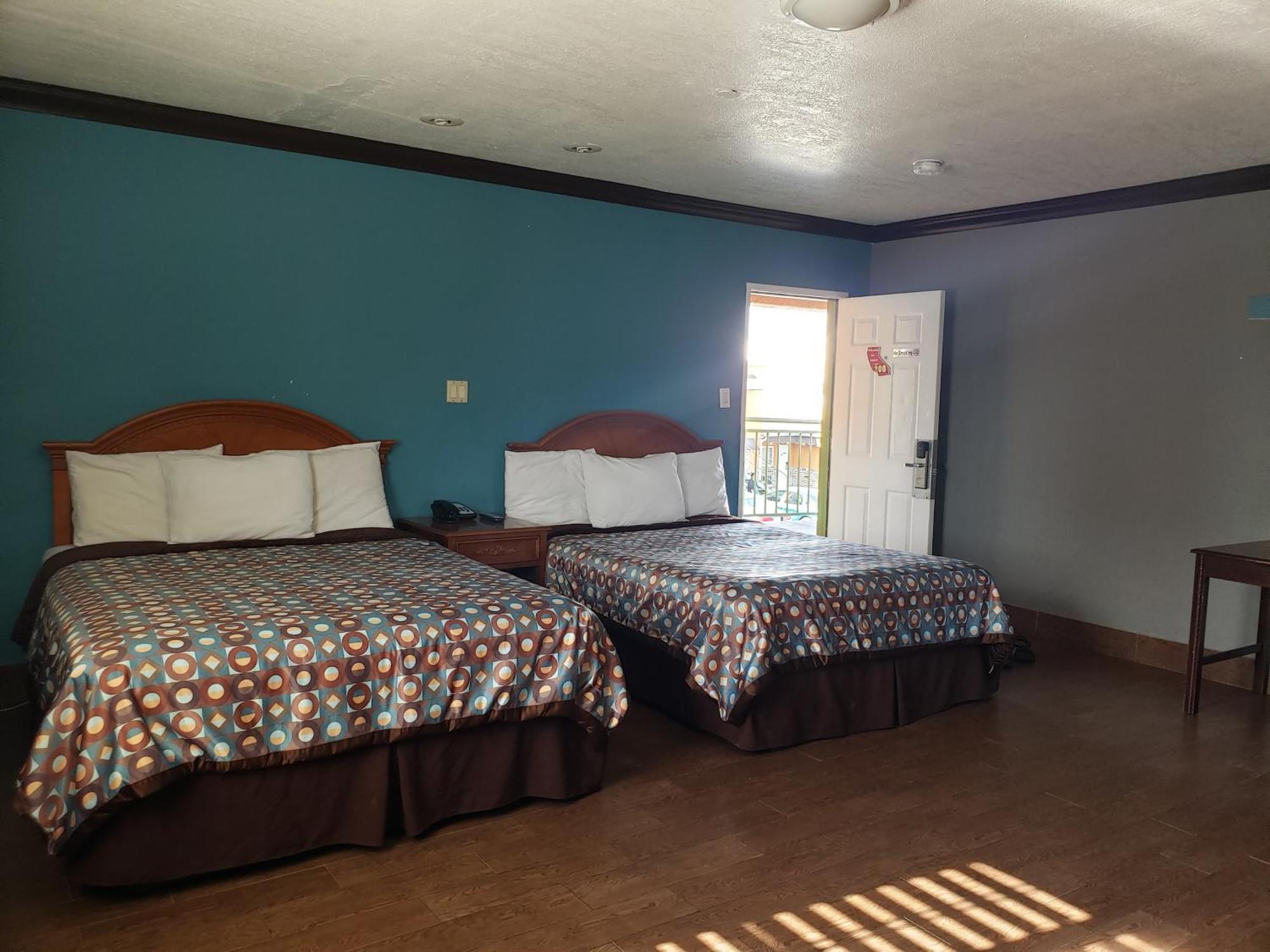 Eagle Inn Motel Лонг Бич Номер фото
