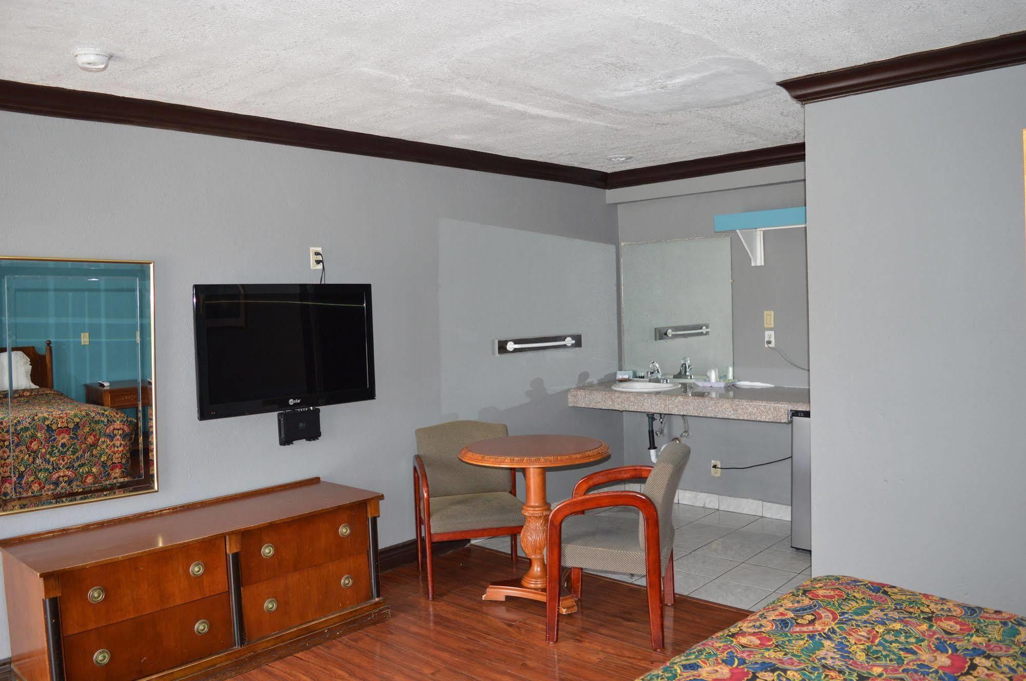 Eagle Inn Motel Лонг Бич Экстерьер фото
